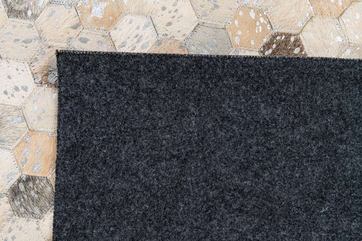 5' 3 x 7' 7 Cowhide Stocks Rug