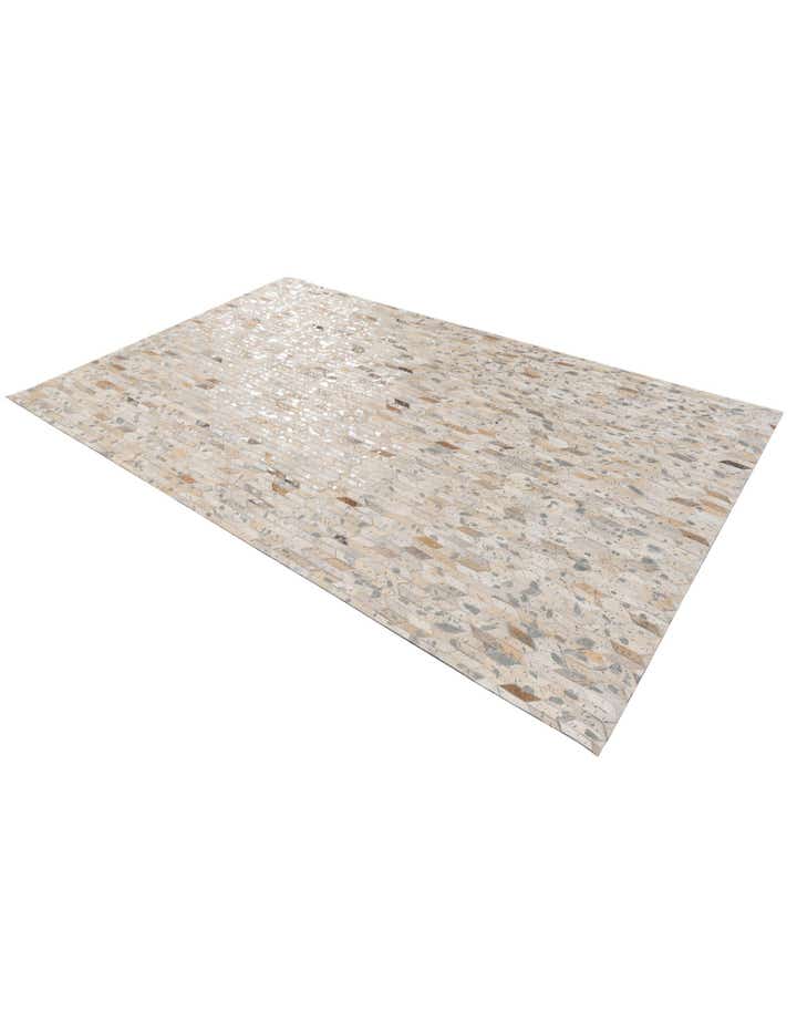 4' 11 x 8' Cowhide Stocks Rug