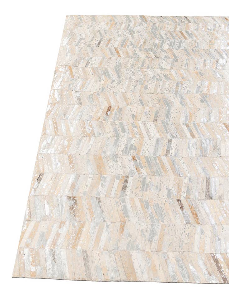 Detail image of 5' 6 x 7' 7 Cowhide Stocks Rug