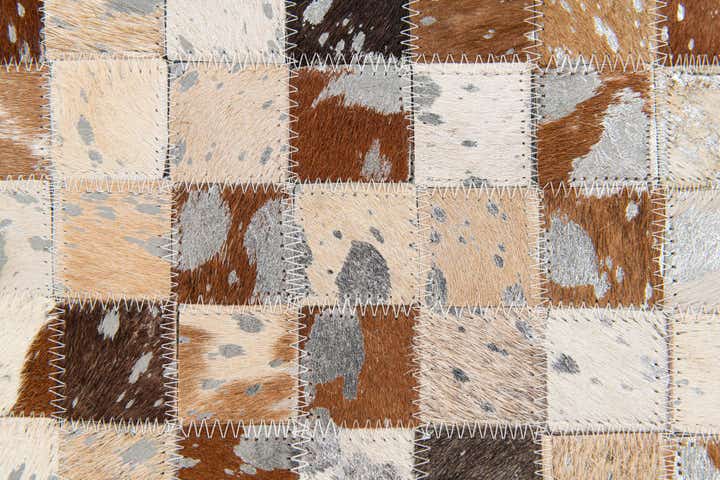 5' 1 x 8' Cowhide Stocks Rug