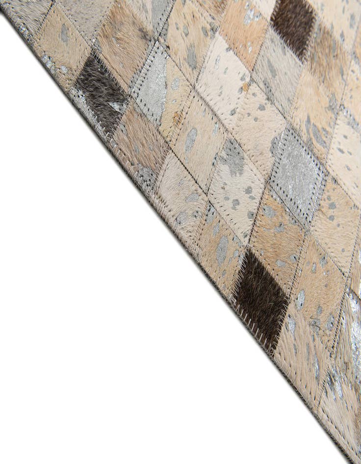 Detail image of 5' 2 x 7' 5 Cowhide Stocks Rug