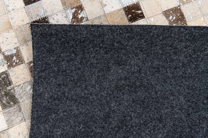 5' 3 x 7' 6 Cowhide Stocks Rug