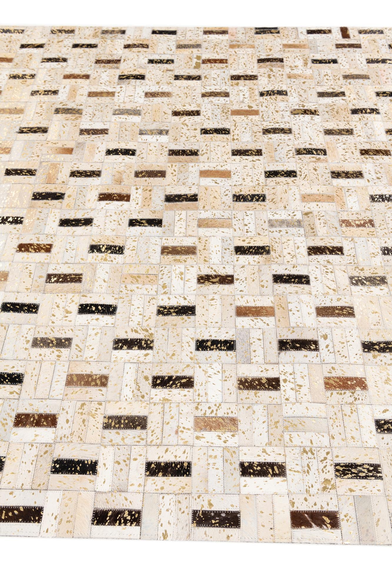 5' 2 x 8' Cowhide Stocks Rug