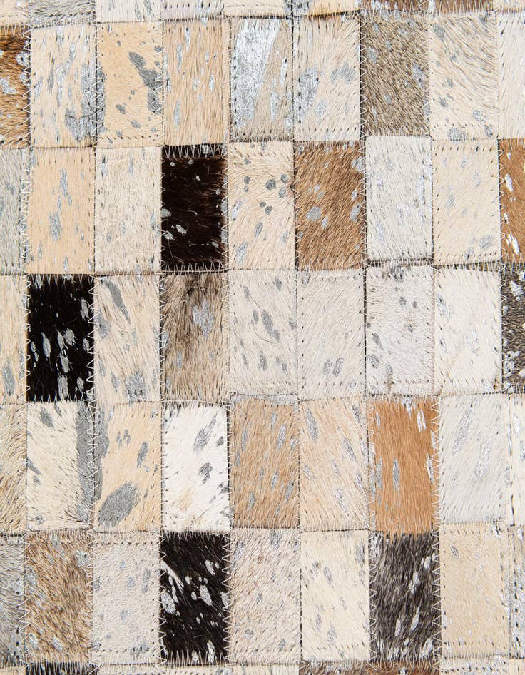 Detail image of 5' 4 x 7' 6 Cowhide Stocks Rug