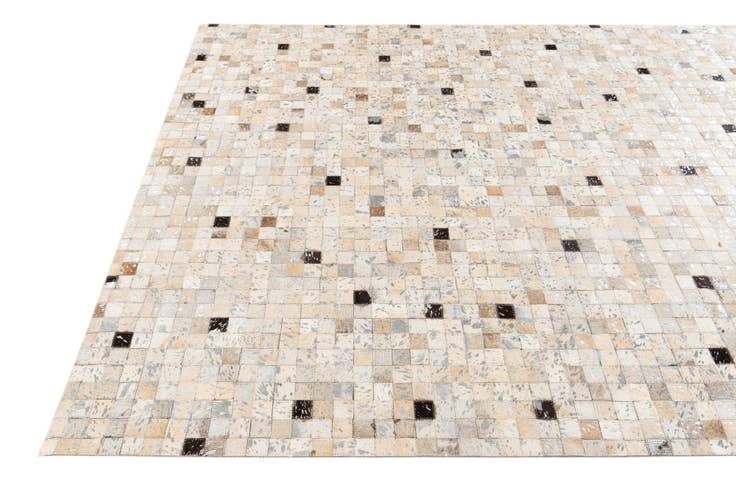 Detail image of 5' 3 x 7' 7 Cowhide Stocks Rug