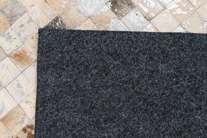 5' 3 x 7' 5 Cowhide Stocks Rug