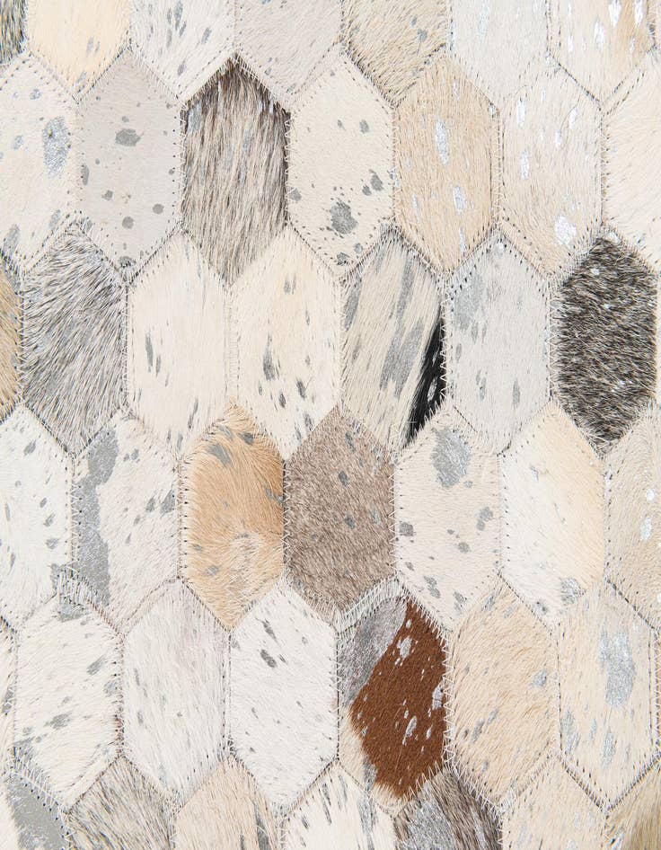 Detail image of 5' 1 x 8' 1 Cowhide Stocks Rug