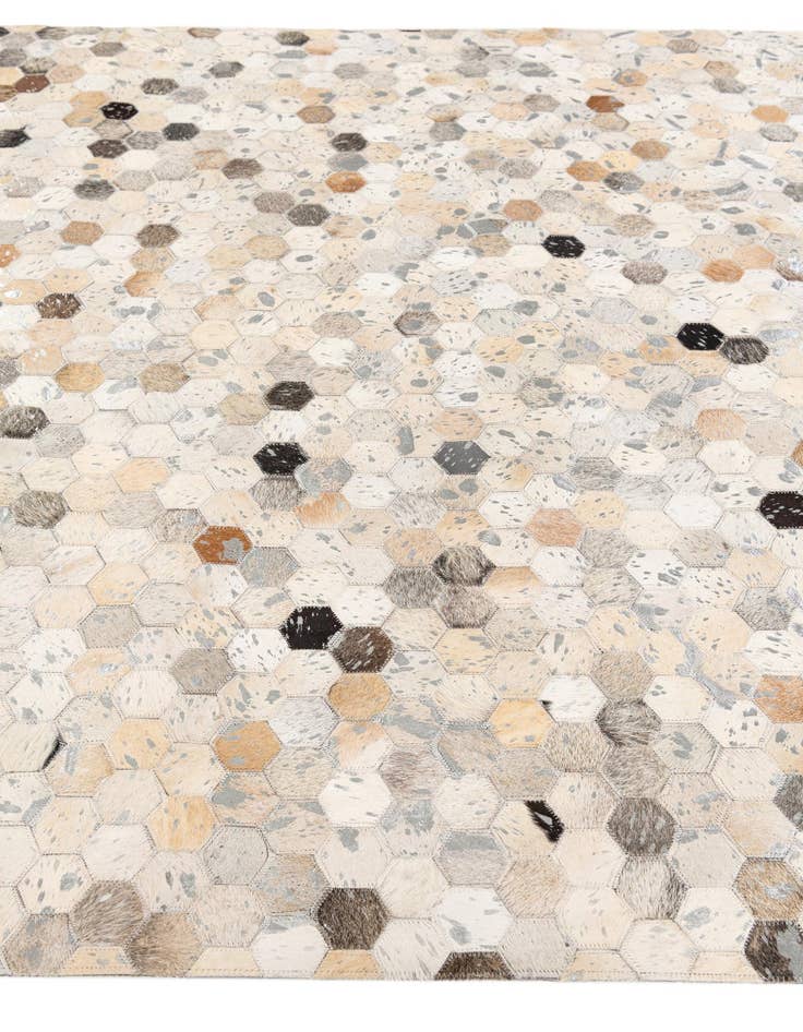 Detail image of 5' 1 x 7' 9 Cowhide Stocks Rug