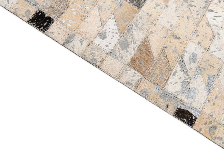 Detail image of 5' 3 x 7' 5 Cowhide Stocks Rug