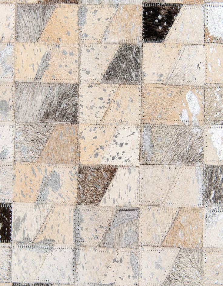 Detail image of 5' 3 x 7' 5 Cowhide Stocks Rug