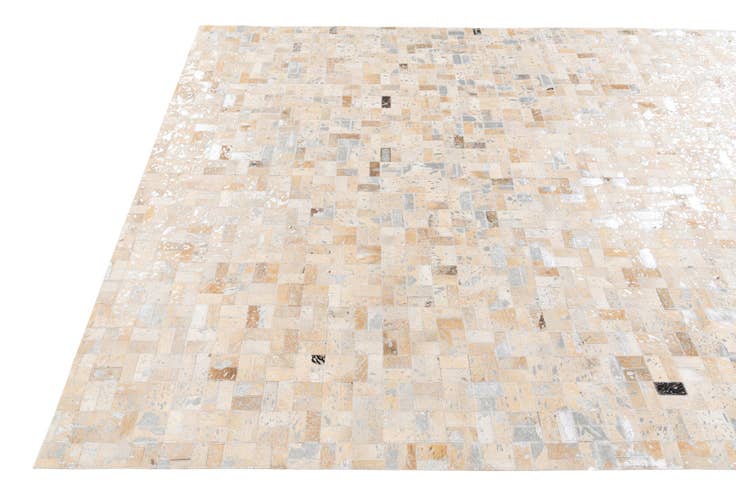 Detail image of 5' 3 x 7' 6 Cowhide Stocks Rug