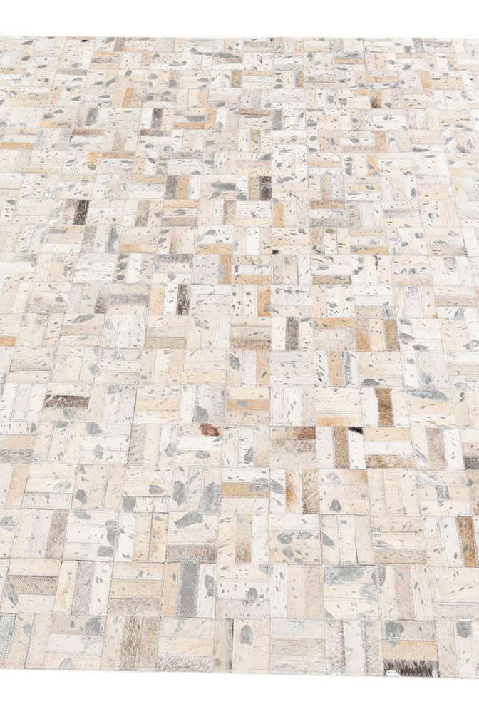 5' x 7' 11 Cowhide Stocks Rug