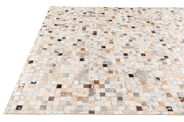5' 5 x 7' 6 Cowhide Stocks Rug