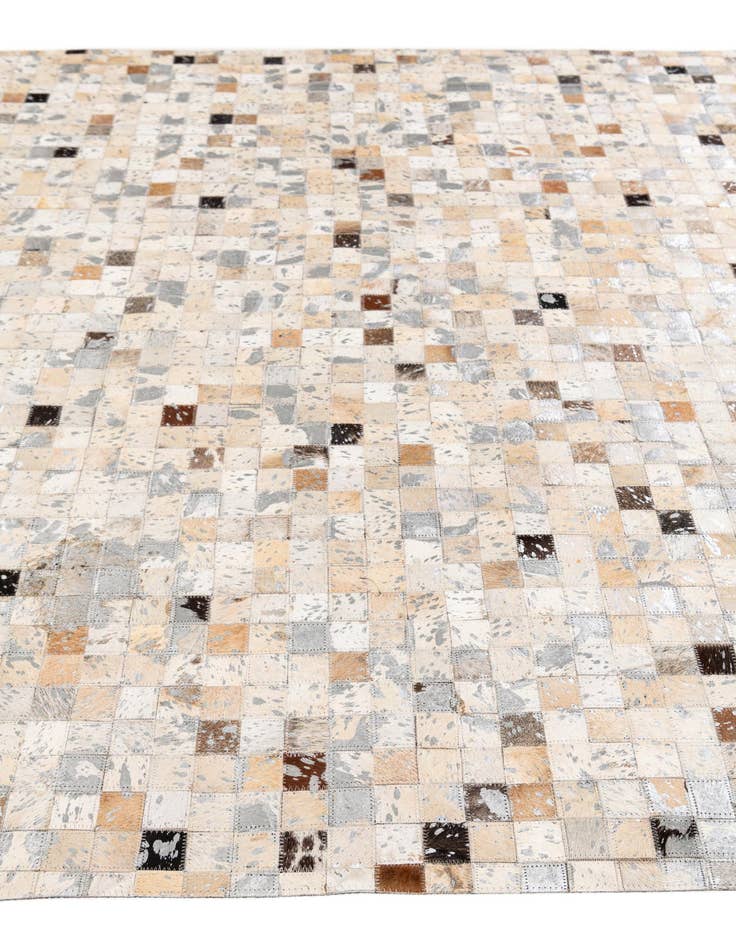 Detail image of 5' 5 x 7' 6 Cowhide Stocks Rug