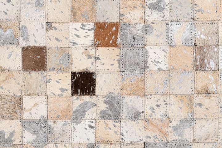 5' 5 x 7' 6 Cowhide Stocks Rug