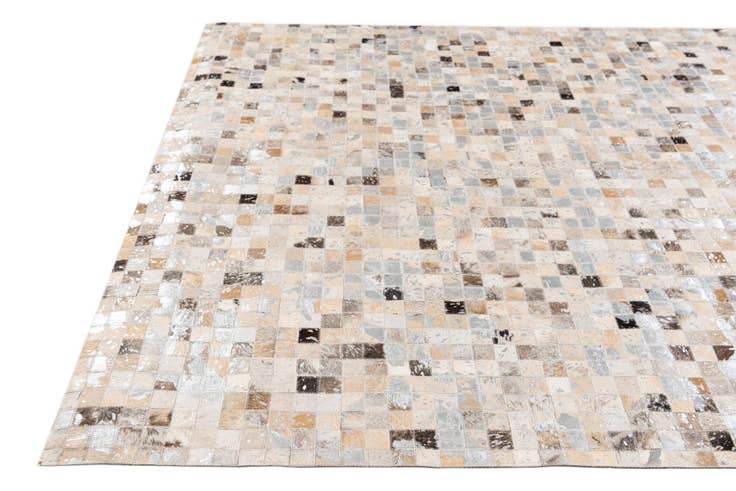 Detail image of 5' 4 x 7' 7 Cowhide Stocks Rug