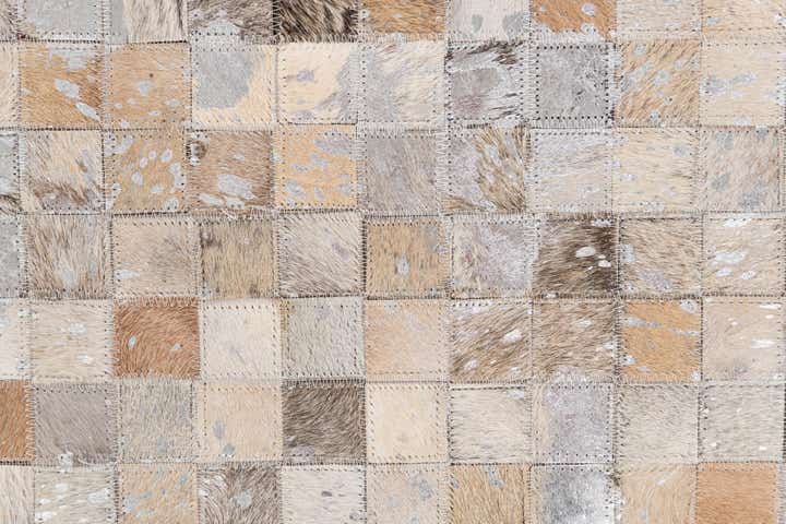 5' 4 x 7' 7 Cowhide Stocks Rug