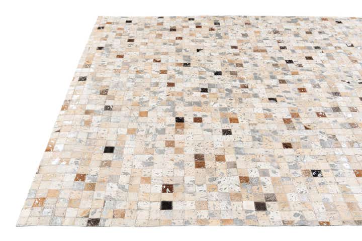 5' 3 x 7' 6 Cowhide Stocks Rug