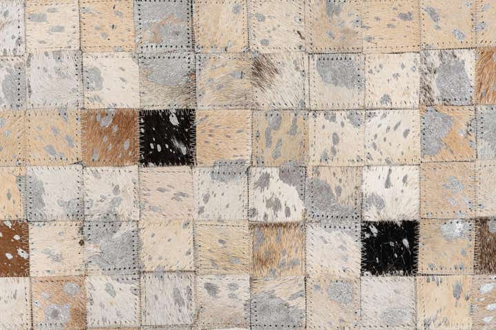 5' 3 x 7' 6 Cowhide Stocks Rug