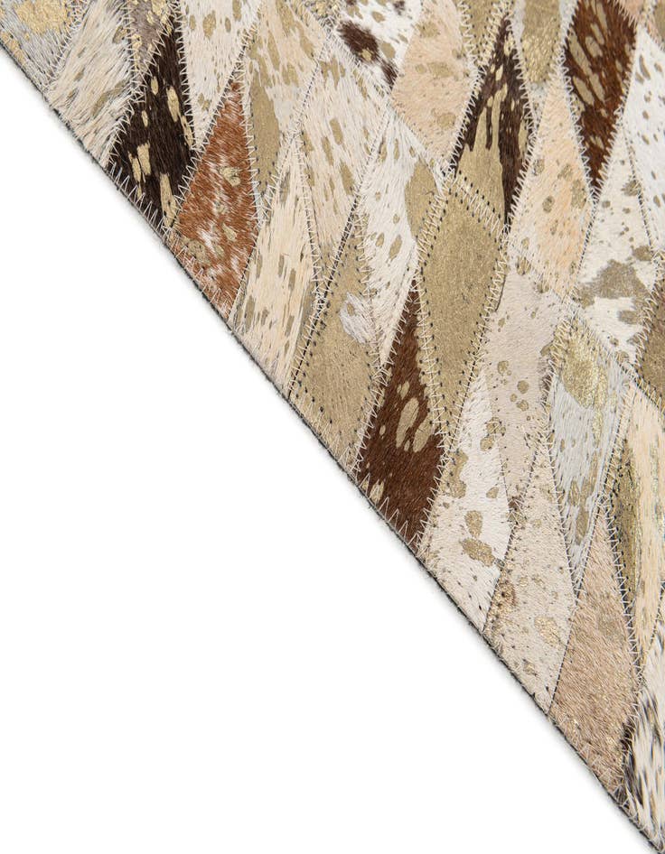 Detail image of 5' 4 x 7' 5 Cowhide Stocks Rug