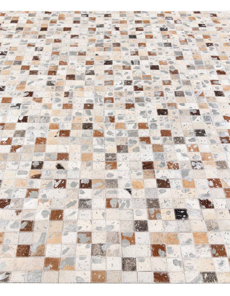 Detail image of 5' x 8' Cowhide Stocks Rug