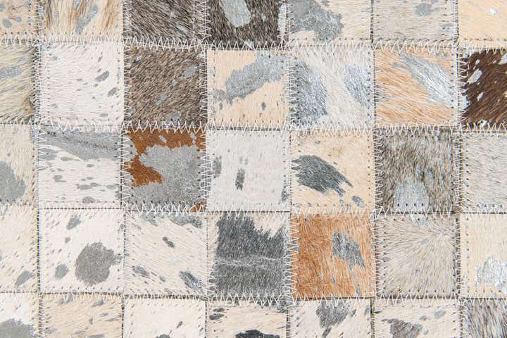 5' 1 x 7' 11 Cowhide Stocks Rug