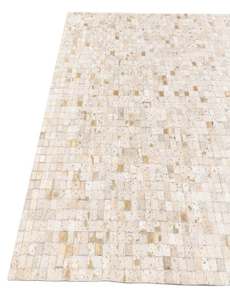 Detail image of 5' 4 x 7' 6 Cowhide Stocks Rug