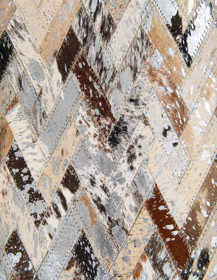 Detail image of 5' 2 x 7' 7 Cowhide Stocks Rug
