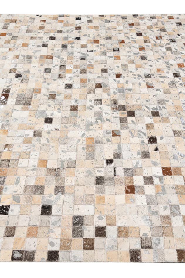 Detail image of 5' x 8' Cowhide Stocks Rug