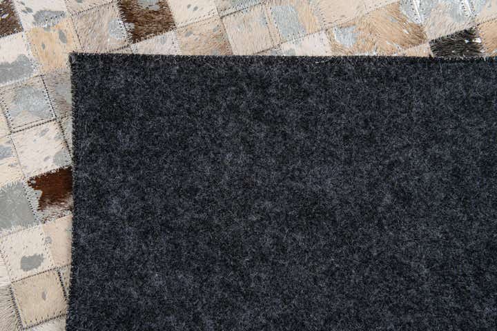 5' 1 x 7' 11 Cowhide Stocks Rug