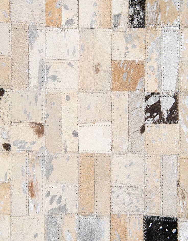 Detail image of 5' 3 x 7' 6 Cowhide Stocks Rug