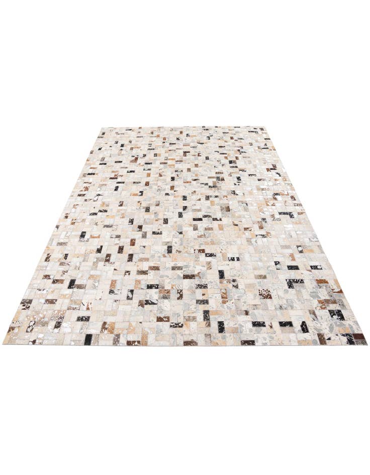 Detail image of 5' x 7' 6 Cowhide Stocks Rug