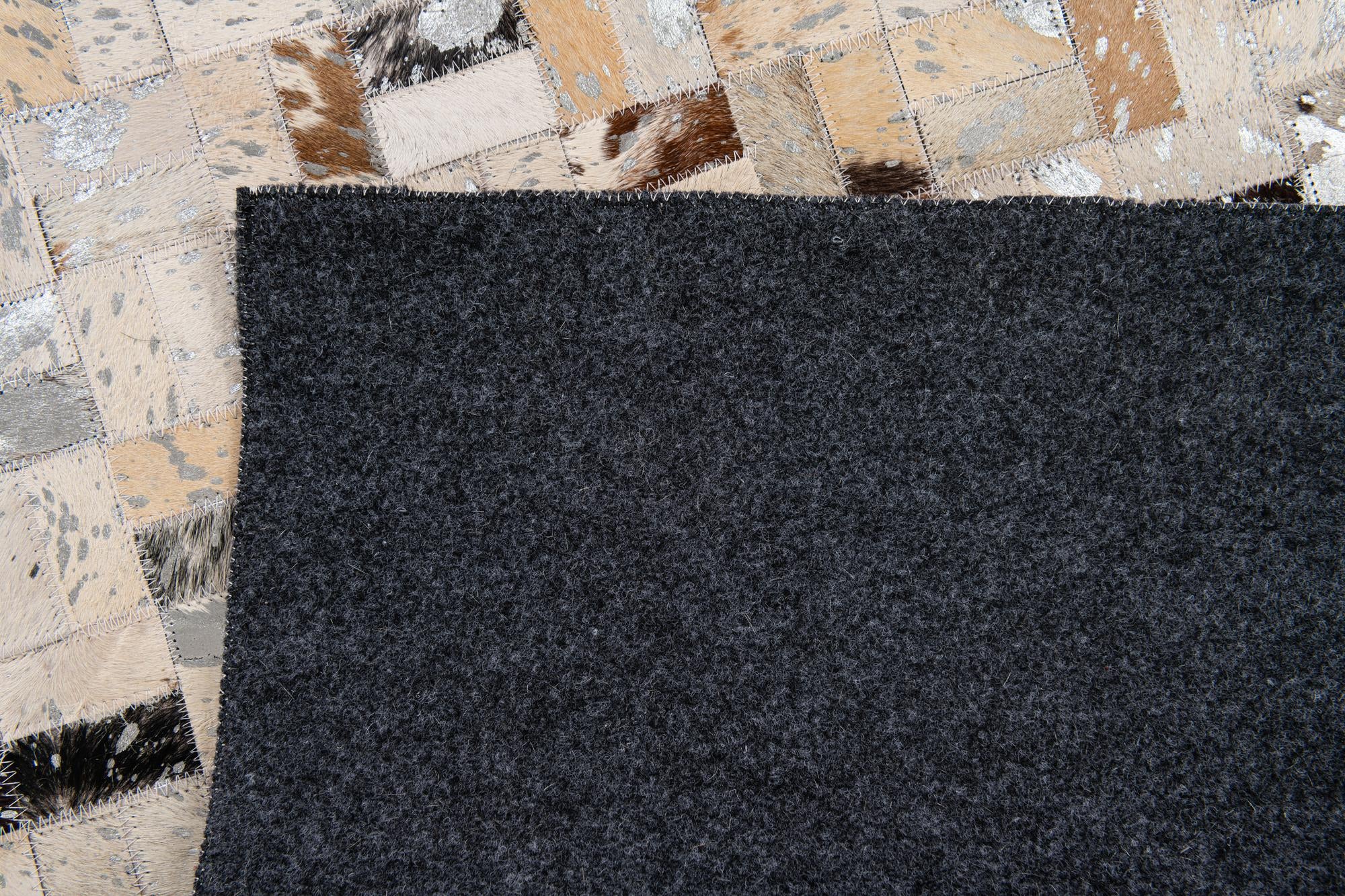 5' x 7' 6 Cowhide Stocks Rug