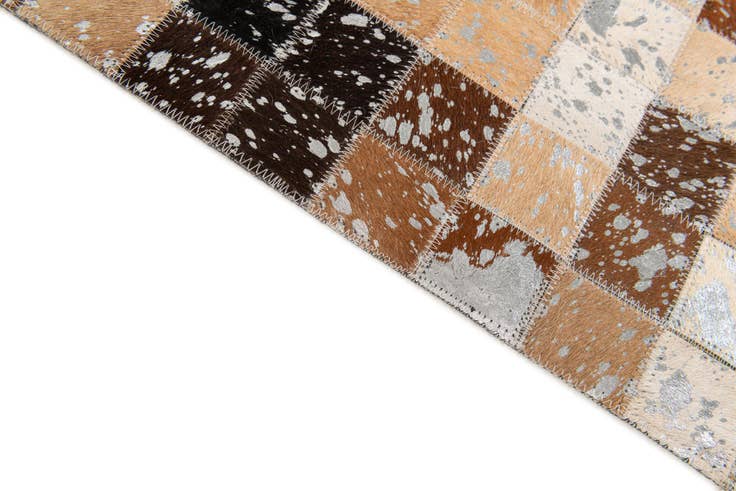 Detail image of 5' 3 x 7' 6 Cowhide Stocks Rug