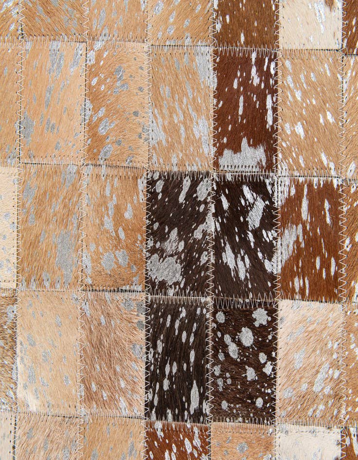 Detail image of 5' 3 x 7' 7 Cowhide Stocks Rug