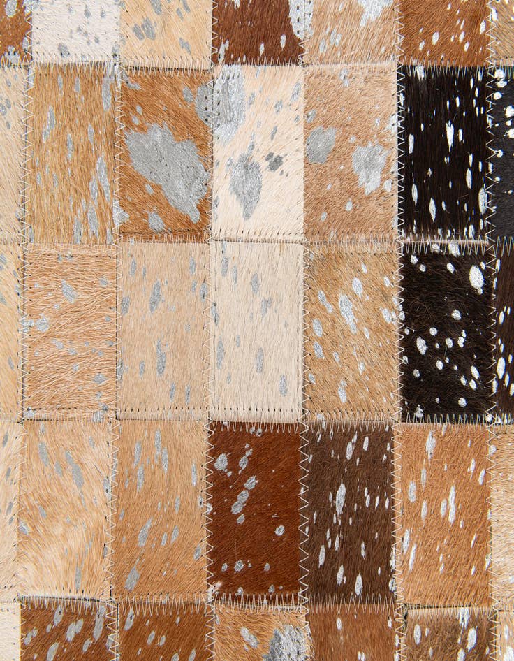 Detail image of 5' 3 x 7' 6 Cowhide Stocks Rug