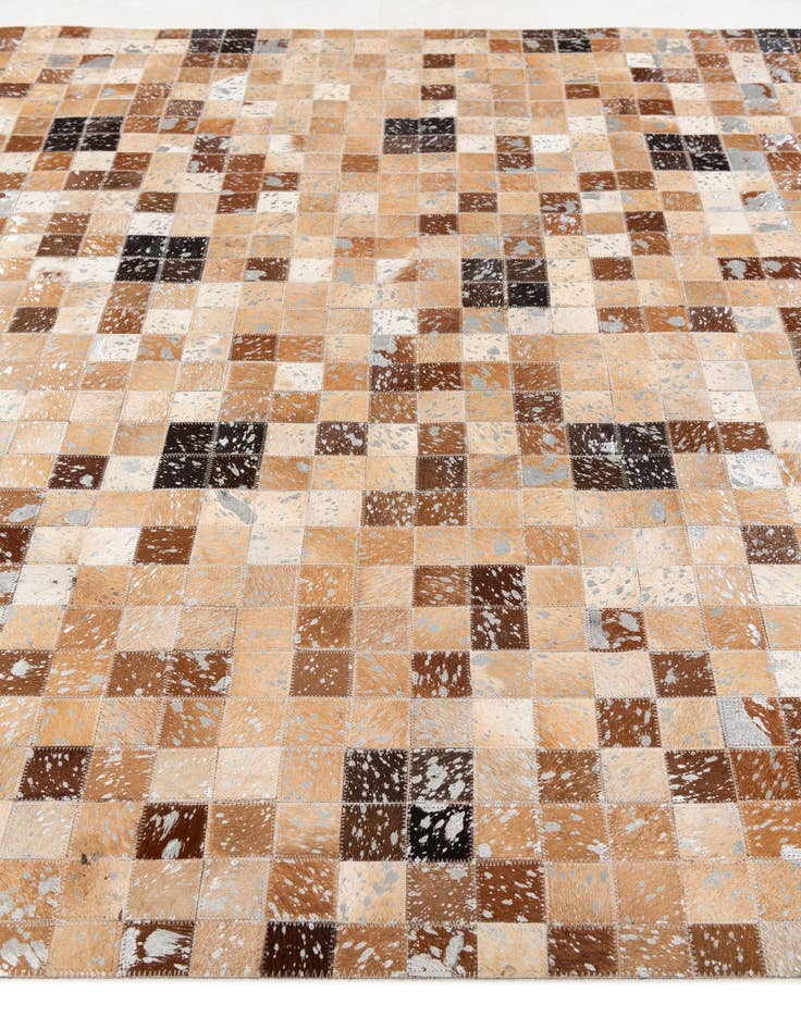 Detail image of 5' 2 x 7' 6 Cowhide Stocks Rug