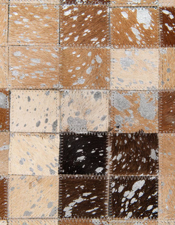 Detail image of 5' 2 x 7' 6 Cowhide Stocks Rug