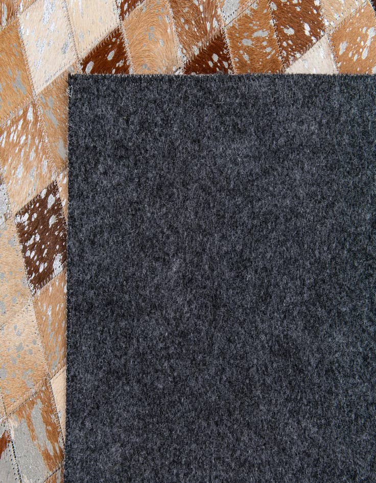 Detail image of 5' 2 x 7' 6 Cowhide Stocks Rug