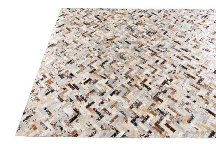 5' 3 x 7' 5 Cowhide Stocks Rug