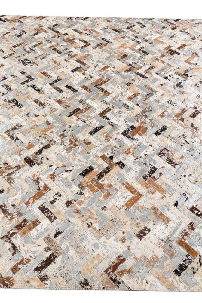 5' 4 x 7' 7 Cowhide Stocks Rug
