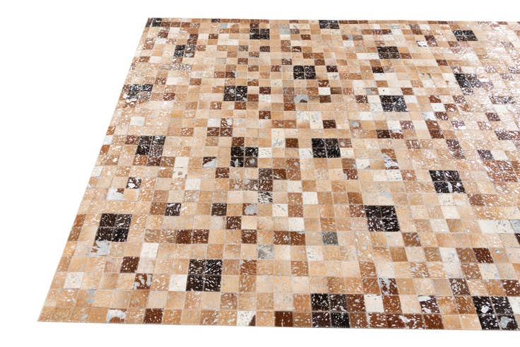 Detail image of 5' 2 x 7' 6 Cowhide Stocks Rug