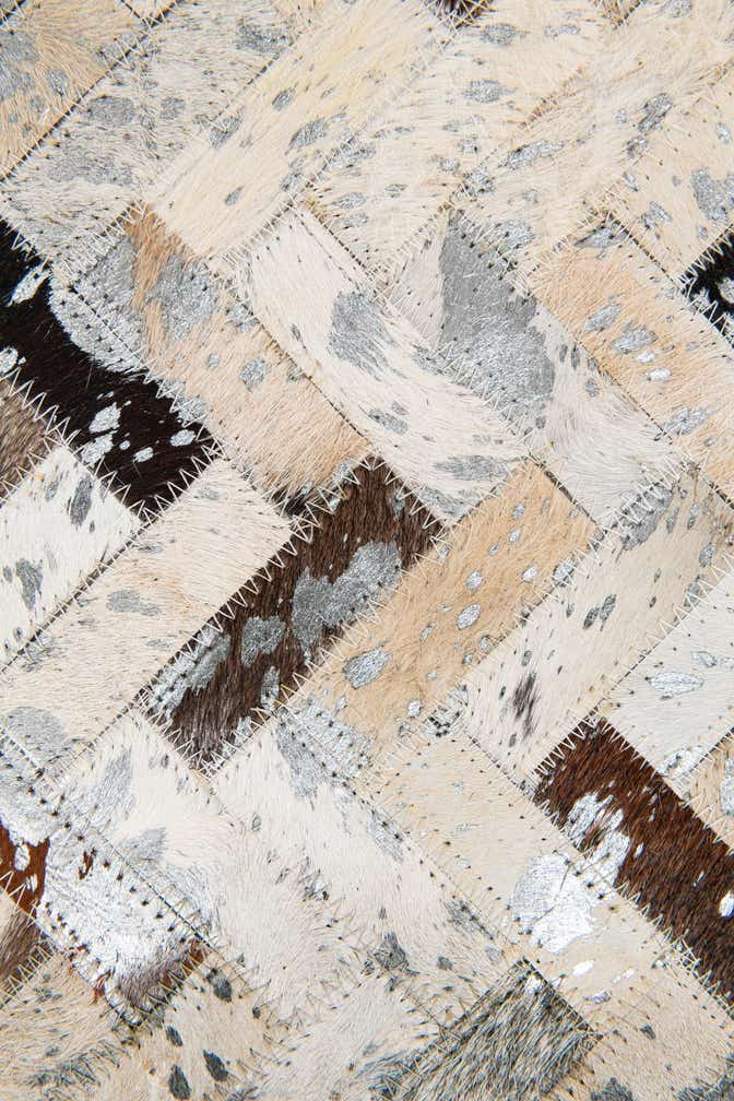 5' 4 x 7' 4 Cowhide Stocks Rug