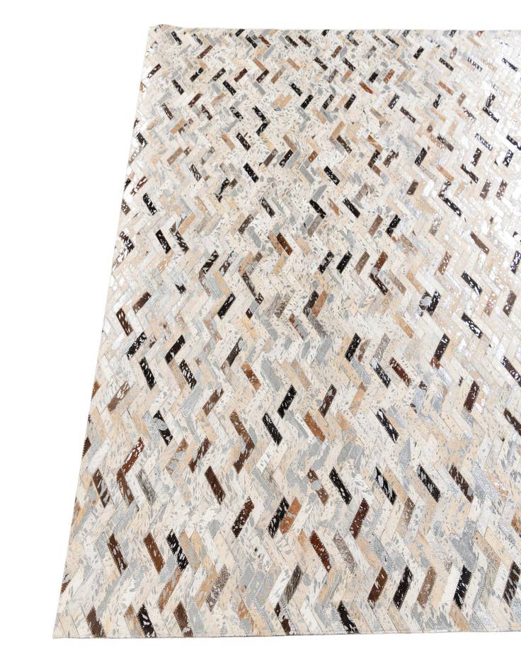 Detail image of 5' 3 x 7' 6 Cowhide Stocks Rug