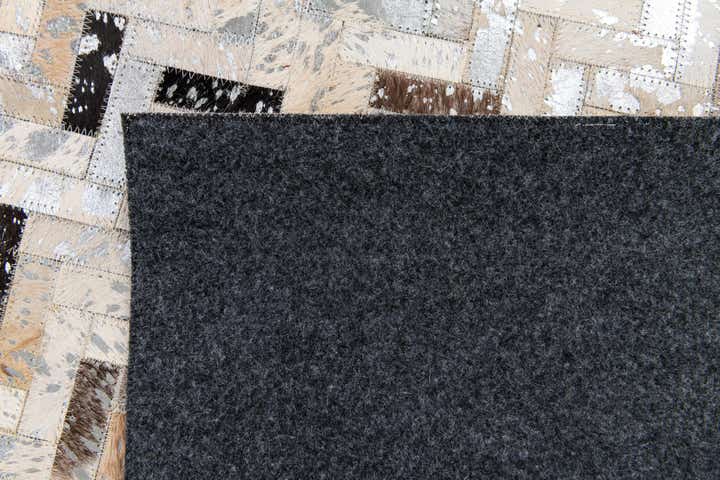 5' 3 x 7' 6 Cowhide Stocks Rug