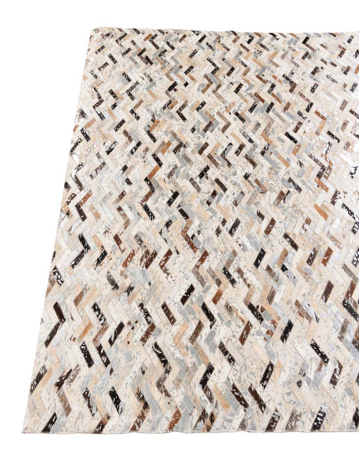 Detail image of 5' 2 x 7' 5 Cowhide Stocks Rug