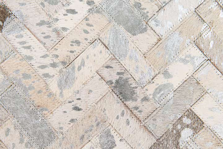 5' 4 x 7' 7 Cowhide Stocks Rug