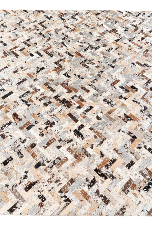 Detail image of 5' 3 x 7' 5 Cowhide Stocks Rug