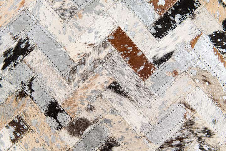 5' 3 x 7' 5 Cowhide Stocks Rug