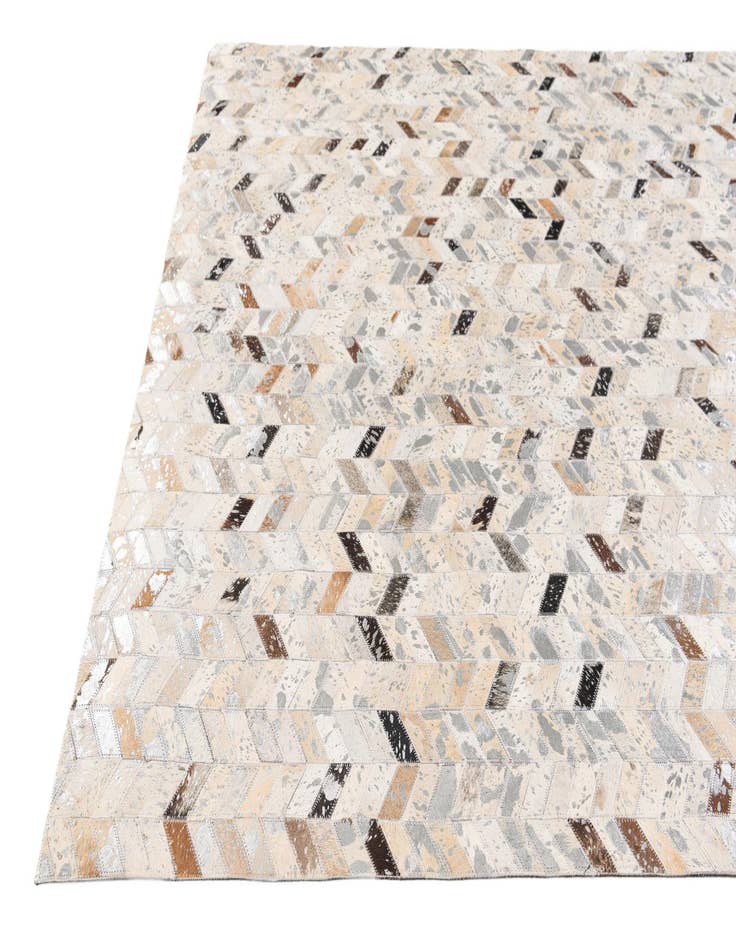 Detail image of 5' 4 x 7' 8 Cowhide Stocks Rug